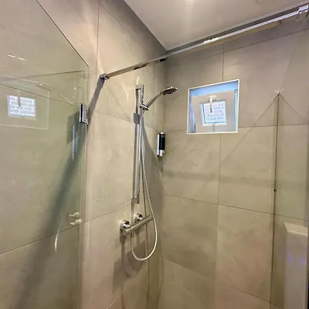 Park View Apartment